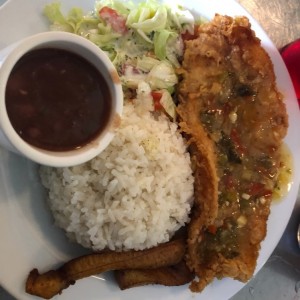 filete de pescado al ajillo