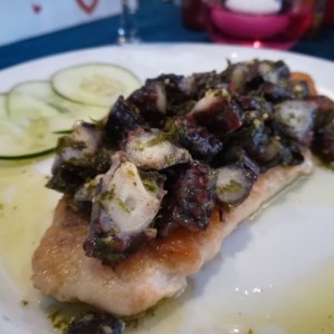 Corvina al pulpo