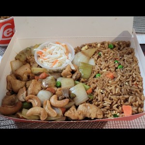 Pollo con Vegetales al Wok
