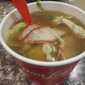 sopa de wanton