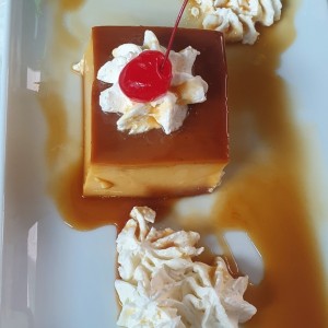 Flan de la casa