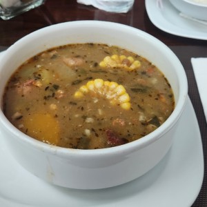 Sopa de Carne con Verduras