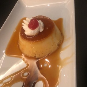 Flan de la casa