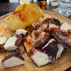 Pulpo a la gallega