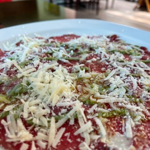 Carpaccio de res 