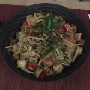 Pad thai