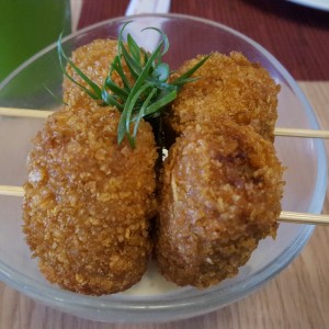 Croquetas de kani y grana padano