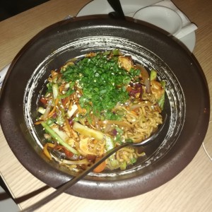 Wok Ramen de Pollo