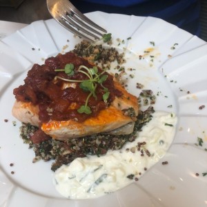 salmon con quinoa