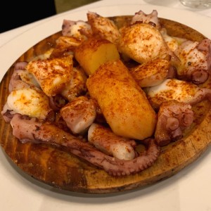 pulpo a la gallega