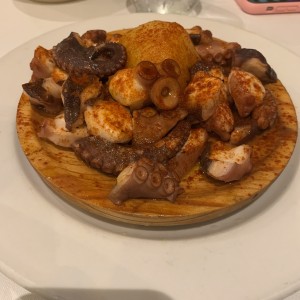 Pulpo a la gallega