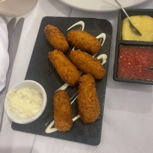 Croquetas de jamon