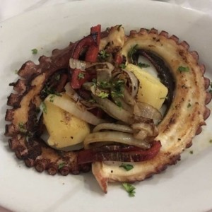 Pulpo a la parrilla