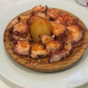 pulpo a la gallega 