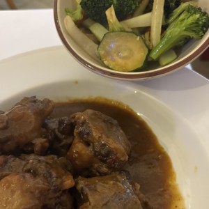 Rabo de Toro Estofado