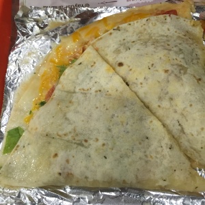 Quesadilla con todo!(ya nos habiamos comido la mitad)