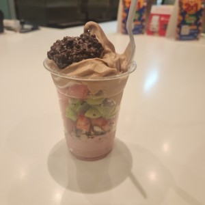 Smoothies & Parfaits - Parfait 12 Oz