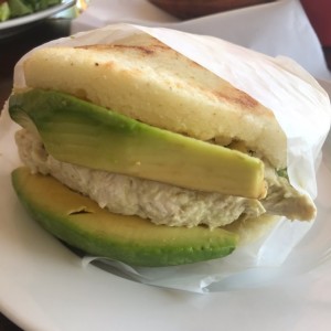 arepa reina pepiada