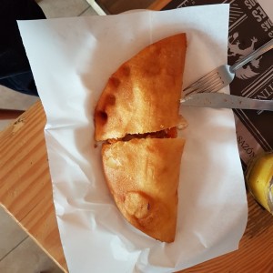 Empanada de camarones