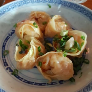 dumplings de pago con bacon