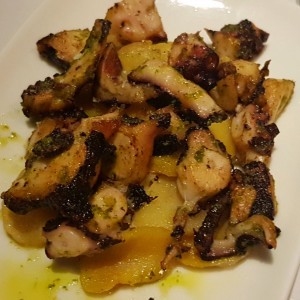 Pulpo ahumado