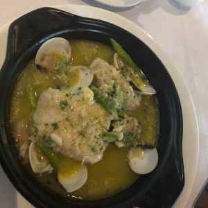 corvina en salsa verde