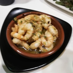 camarones al ajillo