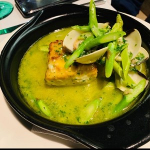 Corvina en Salsa Verde