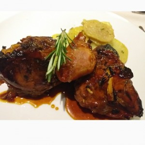 Carnes - Pollo Confitado