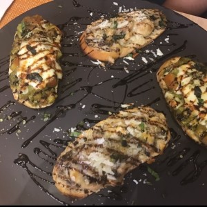 Entradas - Bruschetta Mixta