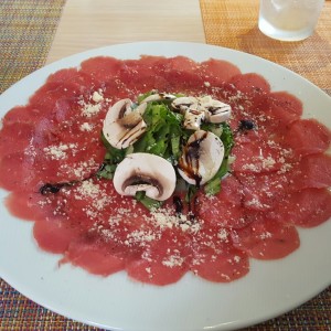 Entradas - Carpaccio de lomito