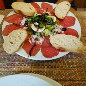 Entradas - Carpaccio de lomito