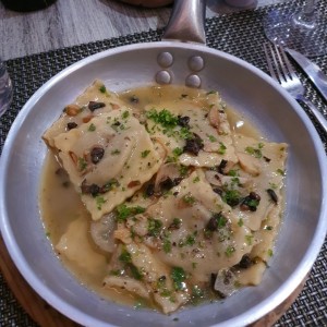 ravioli vegano trufado