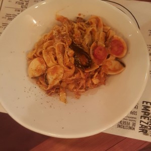 fettuccine fruto di mare