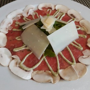 Antipasti - Carpaccio de Res