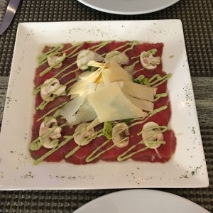 Antipasti - Carpaccio de Res