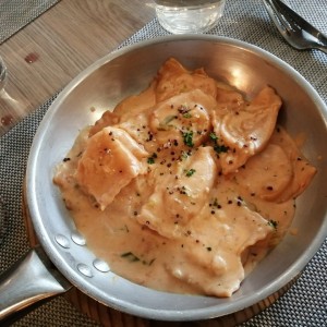 Ravioli de Salmon