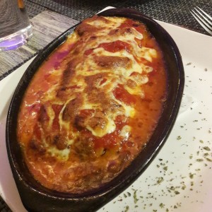 Lasagna de Carne Bolognesa