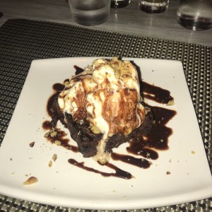 Postres - Brownie con Helado