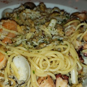 espaguetti con mariscos