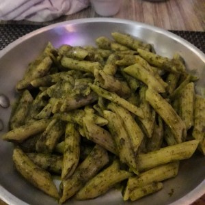 pasta penne al pesto