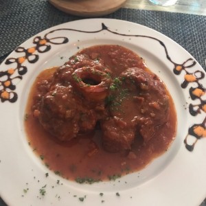 Ossobuco de Res con Spaguetti