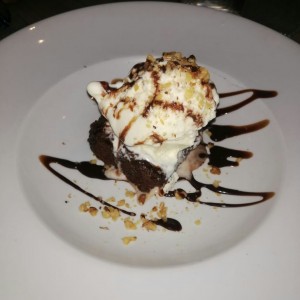 brownie con helado