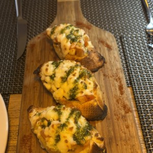 Bruschetta Pomodoro al Graten