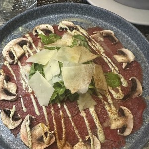 Carpaccio de res 