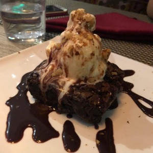 Postres - Brownie con Helado