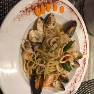 Pasta con mariscos