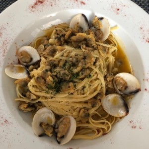 Linguini alla Vongole