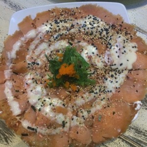 sushi pizza salmon ahumado