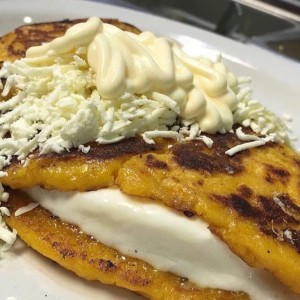 Cachapas - Tradicional con nata